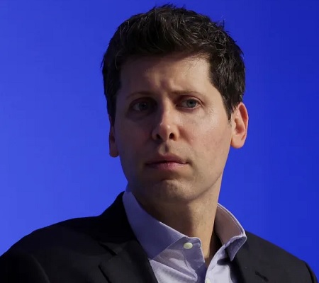 Sam Altman returns to OpenAI two days after sack - MicroSecondNews